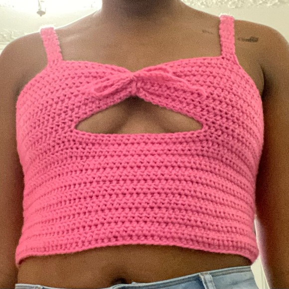 Pink Under Boob Cut Out Crop Top - Picture 1 of 3